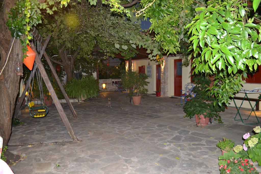 Chouchounikos Apartments Lefokastro Buitenkant foto